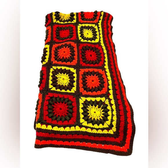 VTG Granny Square Afghan Blanket Throw 40" x 50" Multicolor Red Yellow Brown Org - Picture 2 of 5